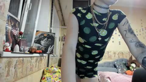 Mandy online show from November 18, 5:06 pm