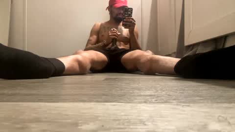 Snapshot of mani4sexy chatting on December 14, 5:51 am Mani4sexy online show from December 14, 5:51 am