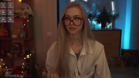 Amelie online show from February 4, 2:06 am