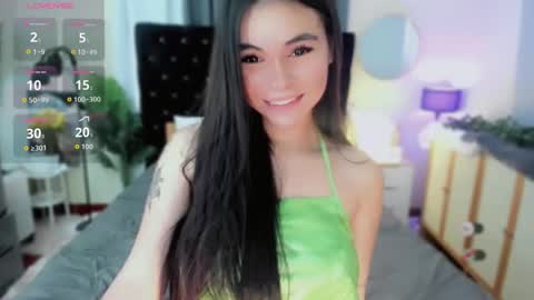 Snapshot of manilynforyou chatting on June 3, 12:02 am manilynforyou online show from June 3, 12:02 am