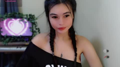 Snapshot of manilynforyou chatting on June 22, 7:11 pm manilynforyou online show from June 22, 7:11 pm