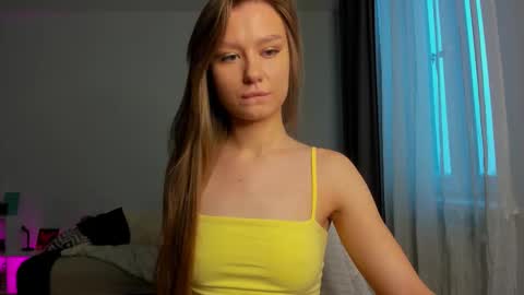 Snapshot of manita_misti chatting on January 14, 9:15 am Manita online show from January 14, 9:15 am