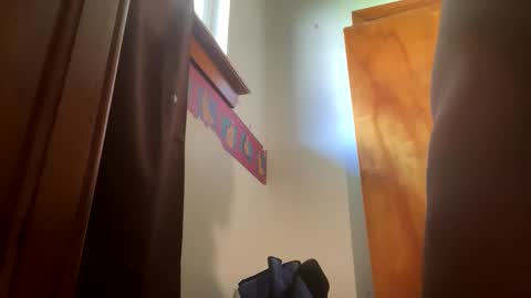 Snapshot of manman504 chatting on October 6, 7:44 pm manman504 online show from October 6, 7:44 pm