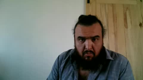 Snapshot of mannhirych chatting on February 14, 7:02 pm mannhirych online show from February 14, 7:02 pm