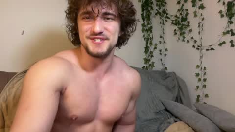Snapshot of manolein chatting on April 6, 11:27 pm manolein online show from April 6, 11:27 pm