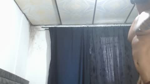 Snapshot of manolofitt chatting on February 2, 10:39 pm Manolo online show from February 2, 10:39 pm