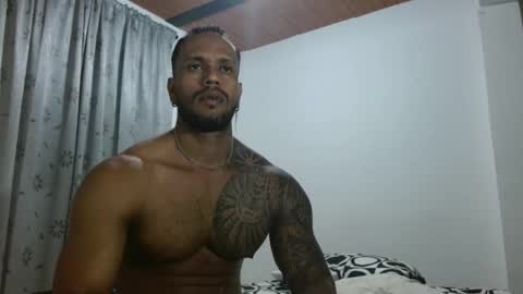 Snapshot of manolofitt chatting on September 15, 4:56 am Manolo online show from September 15, 4:56 am