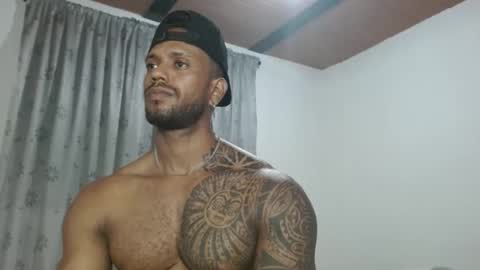 Snapshot of manolofitt chatting on September 16, 7:04 pm Manolo online show from September 16, 7:04 pm