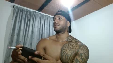 Snapshot of manolofitt chatting on September 23, 2:03 am Manolo online show from September 23, 2:03 am