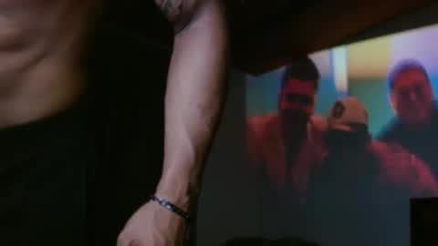 Snapshot of manolofitt chatting on October 8, 6:49 pm Manolo online show from October 8, 6:49 pm