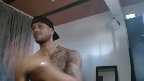 Snapshot of manolofitt chatting on October 22, 6:07 pm Manolo online show from October 22, 6:07 pm