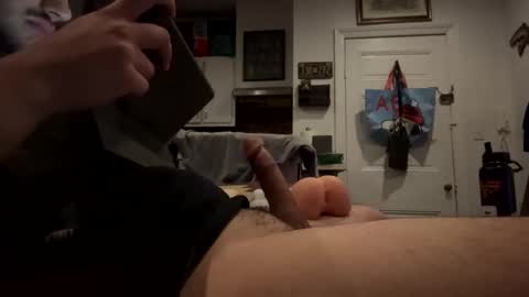 Snapshot of manon69189961 chatting on September 24, 6:28 am Far Patience2177 online show from September 24, 6:28 am