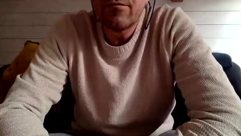 Snapshot of manpower2012 chatting on March 9, 1:15 pm Manpo online show from March 9, 1:15 pm