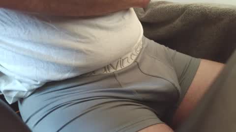 mantoy2000 online show from April 10, 2:44 pm