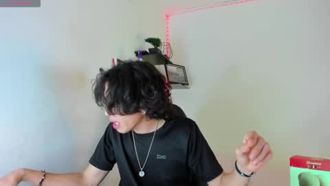 Snapshot of manu_vera8 chatting on October 18, 3:09 am Manuel online show from October 18, 3:09 am