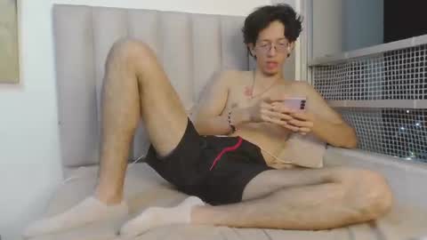 Manuel online show from July 5, 12:28 am