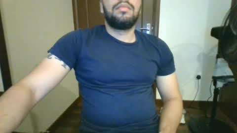 Snapshot of manuel777a2 chatting on August 2, 7:23 pm manuel777a2 online show from August 2, 7:23 pm