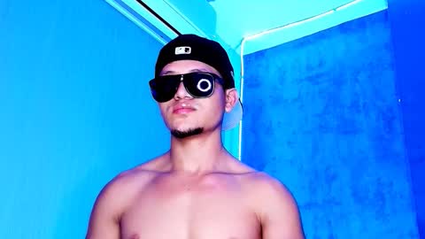 Manuel online show from February 1, 2:04 pm