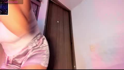 manuela_jaramillo online show from November 29, 4:37 am