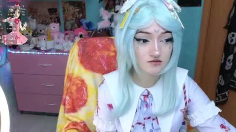 Manuela online show from March 12, 8:48 pm