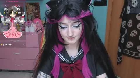 Snapshot of manuela_unicorn chatting on May 28, 10:07 pm Manuela online show from May 28, 10:07 pm