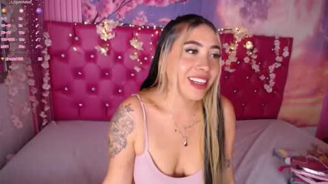 Manuela  online show from October 10, 5:50 am