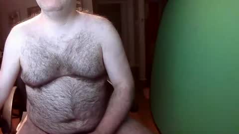 Snapshot of manx2014 chatting on January 4, 9:43 am ManX2014 online show from January 4, 9:43 am