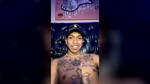 maquiexotic online show from August 1, 7:07 am