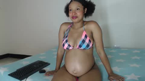 Snapshot of mar_aimy chatting on March 6, 8:37 pm Mar online show from March 6, 8:37 pm