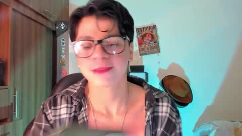 Snapshot of mar_alexis chatting on December 14, 7:25 am mar_alexis online show from December 14, 7:25 am