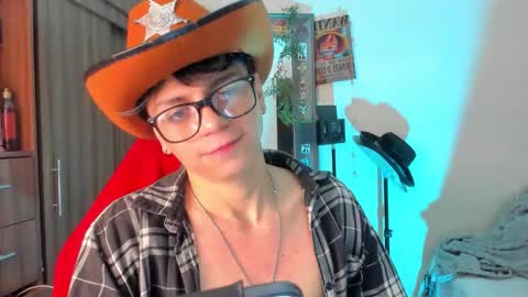 Snapshot of mar_alexis chatting on December 17, 11:22 pm mar_alexis online show from December 17, 11:22 pm