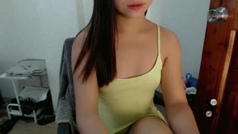 Snapshot of mar_marie chatting on May 1, 3:44 am mar_marie online show from May 1, 3:44 am