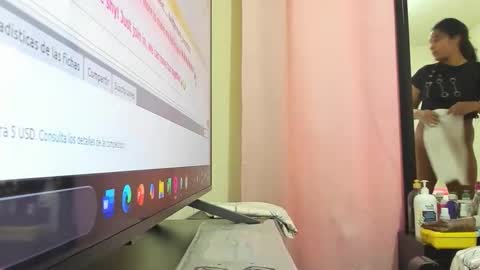 Mara online show from April 25, 1:25 pm