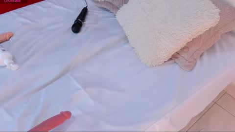 Snapshot of mara_clob chatting on June 21, 6:43 pm mara_clob online show from June 21, 6:43 pm