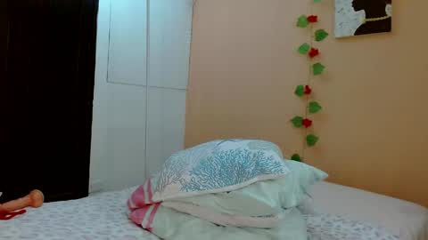 Mara 3 online show from April 30, 8:57 pm