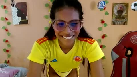 Mara 3 online show from June 17, 1:34 pm