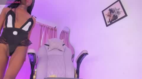 Snapshot of maraa_royal chatting on June 14, 2:30 pm maraa_royal online show from June 14, 2:30 pm