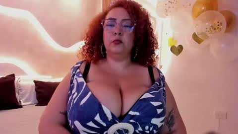 Snapshot of maraasweet chatting on June 29, 2:18 am Mrs. Sweet online show from June 29, 2:18 am