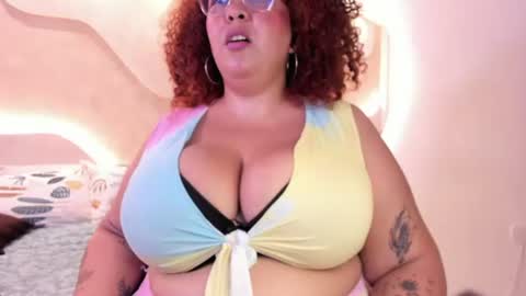 Snapshot of maraasweet chatting on July 16, 7:31 pm Mrs. Sweet online show from July 16, 7:31 pm