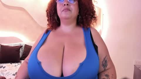 Snapshot of maraasweet chatting on July 19, 8:29 am Mrs. Sweet online show from July 19, 8:29 am
