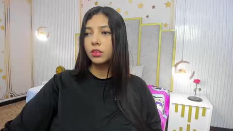 Snapshot of maraluna_ chatting on October 4, 10:57 am Maraluna online show from October 4, 10:57 am