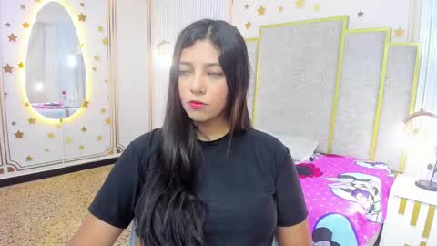 Snapshot of maraluna_ chatting on October 6, 11:18 am Maraluna online show from October 6, 11:18 am