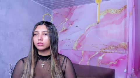 Maraluna online show from April 29, 1:48 pm