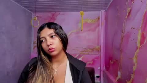Maraluna online show from June 12, 11:31 am