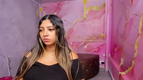 Maraluna online show from July 23, 1:42 pm