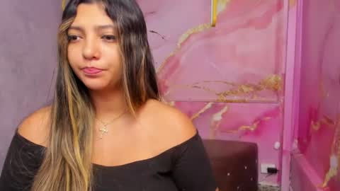 Maraluna online show from August 3, 11:37 am