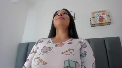 Snapshot of maraowen chatting on June 16, 12:08 pm Mara online show from June 16, 12:08 pm