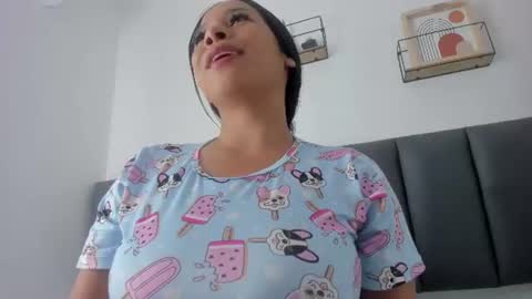 Snapshot of maraowen chatting on June 24, 12:15 pm Mara online show from June 24, 12:15 pm