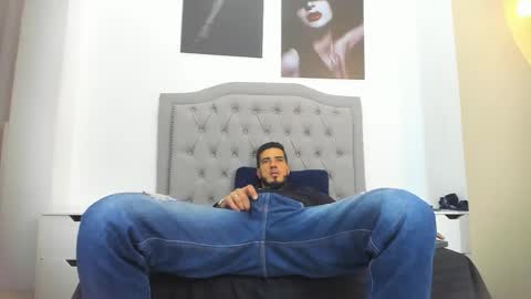 Marc Ruffalo online show from March 9, 12:09 pm