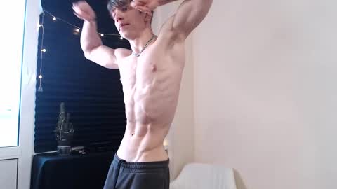 marc_solo online show from February 15, 8:57 am